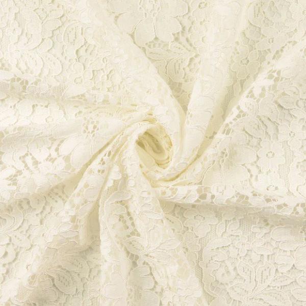 Spitze mit Bogenkante ecru